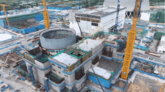 廉江核电首个核岛厂房顺利封顶