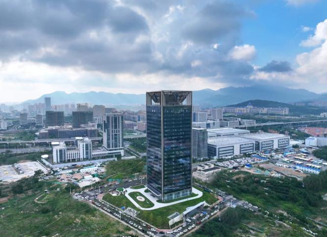 全球首座超阶零碳大楼投用