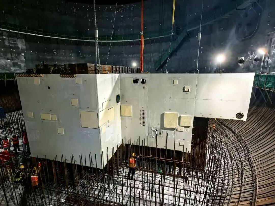 国内首创！陆丰1号机组CA05与CB组合模块整体吊装成功