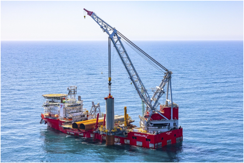 全球最大海上风电场单桩全部安装完毕