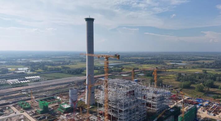 陕煤信电：2×1000MW高效超超临界机组工程烟囱顺利封顶