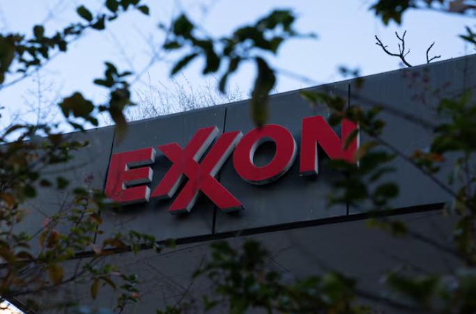 埃克森美孚新加坡炼油厂启用新设施