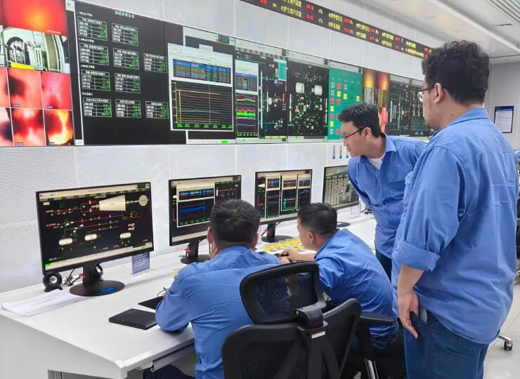 华能古雷热电厂1号汽轮发电机顺利并网运行