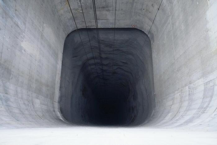 内蒙古乌海抽蓄电站出线竖井顺利贯通