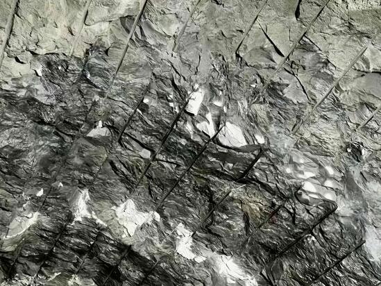 冲刺四季度，决胜全年度！广西来宾抽水蓄能电站地下厂房首层中导洞贯通