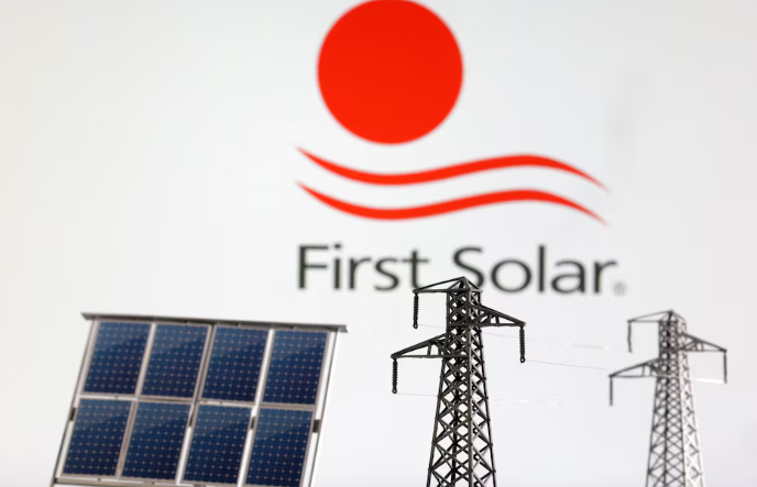 First Solar季度业绩与产能扩张计划