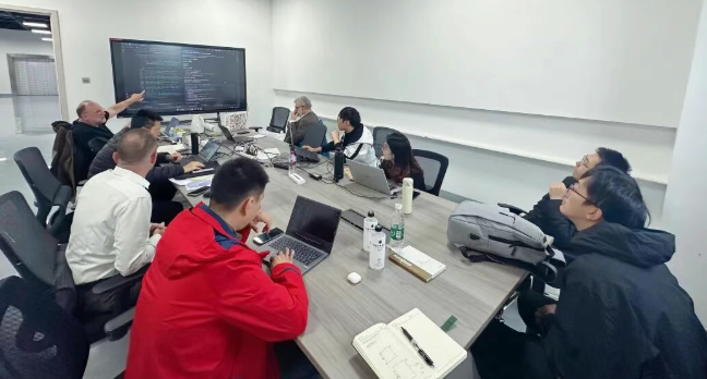 比利时根特大学教授Jean-Marie Noterdaeme一行赴西物院交流访问