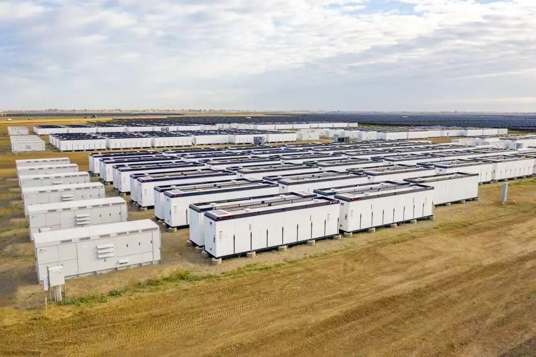 阿特斯斩获美国德州66兆瓦时储能订单