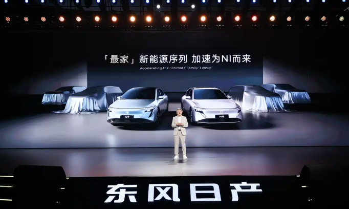 东风日产N6开启预售，AI云擎电混技术重塑10万级插电混动市场标杆