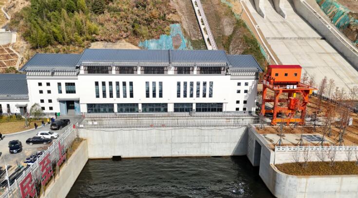 开化水库钱江源电站并网发电