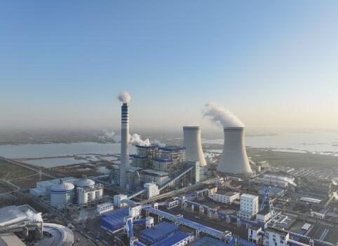 中国能建建筑集团承建的阜阳谢桥电厂项目2号机组首次并网一次成功