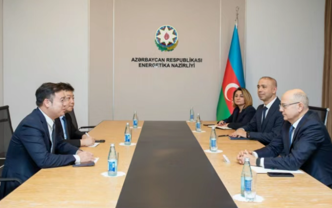 阿塞拜疆戈布斯坦光伏项目引入与中企的储能技术合作