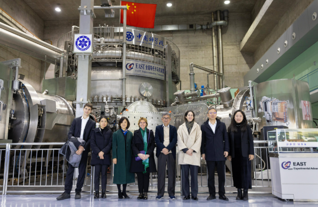 法国原子能和替代能源委员会主席来等离子体物理研究所访问