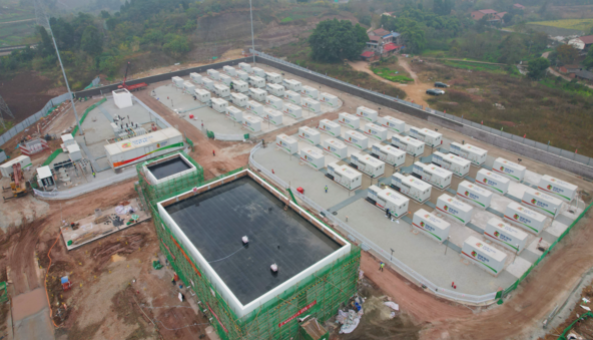 内江经开区100兆瓦/200兆瓦时钒锂储能电站并网投运