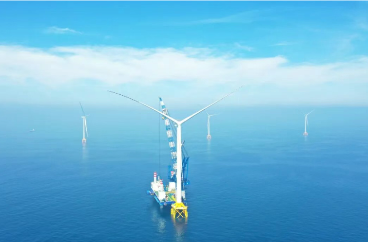 中国在建最深海上风电项目首批并网