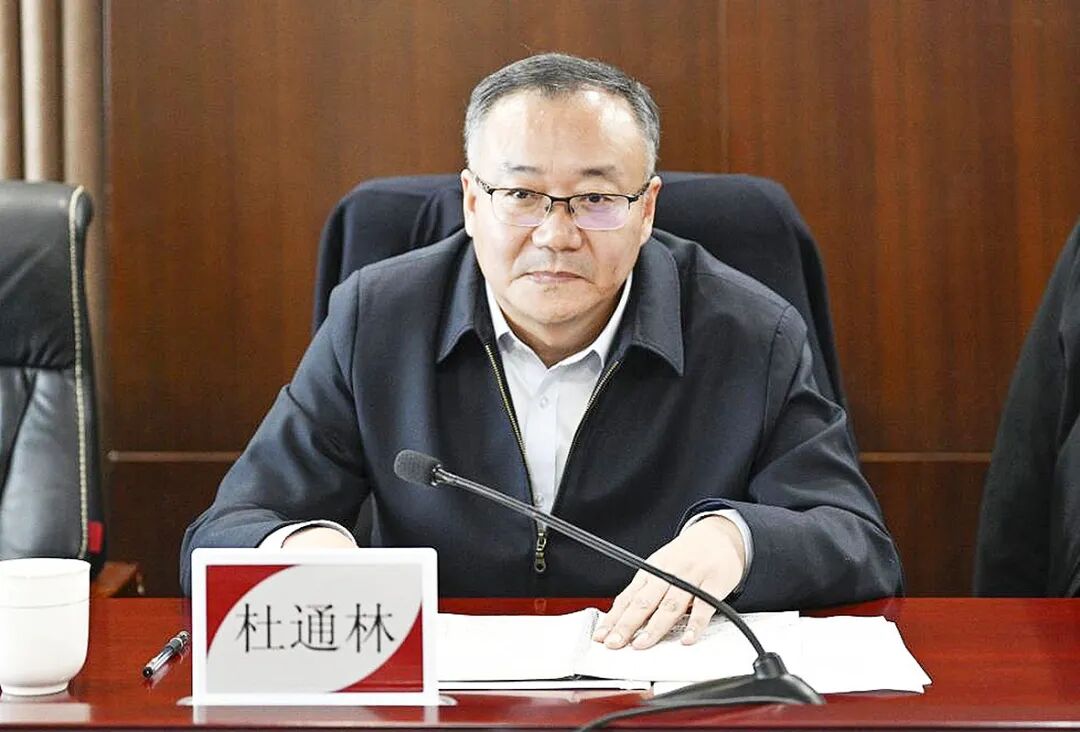 中石油工程建设西南分公司总经理杜通林一行赴中曼集团座谈交流