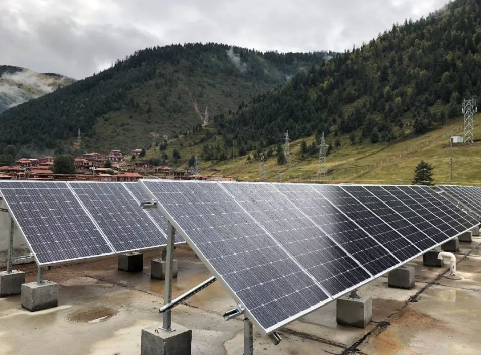 加拿大萨斯喀彻温省启动100兆瓦光伏项目