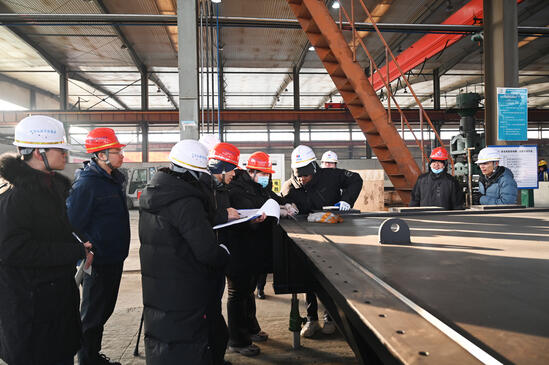 卢旺达那巴龙格河水电站闸门通过验收