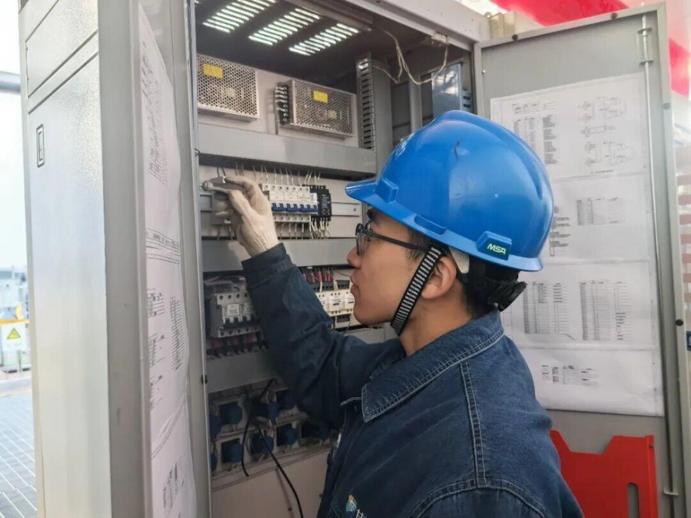 甘肃电投炳灵公司两电站机组C级检修同步告捷