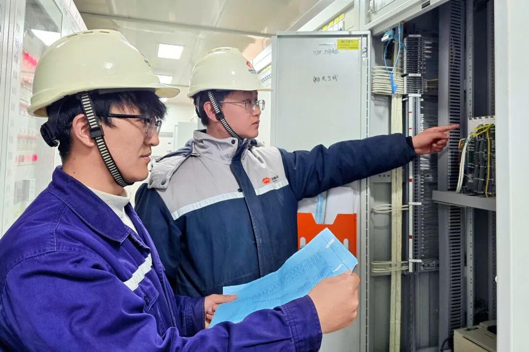 青海同仁30兆瓦×4小时储能项目并网投运