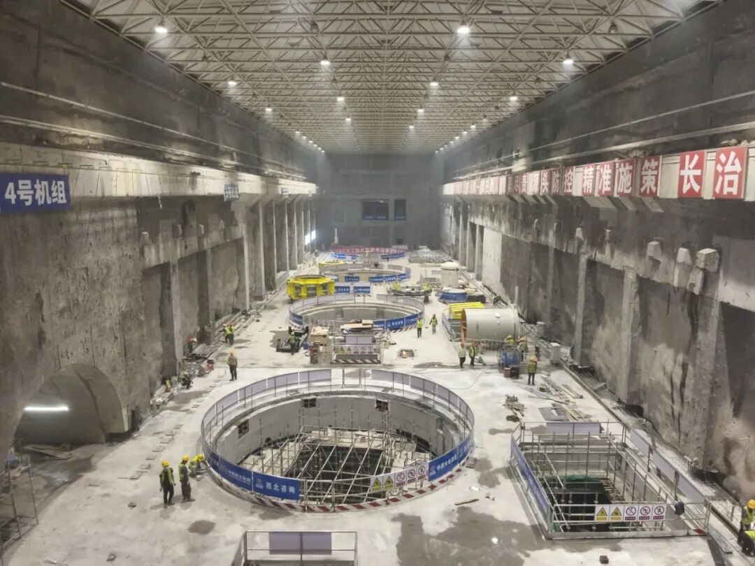 广东肇庆浪江抽水蓄能电站地下洞室群全面贯通