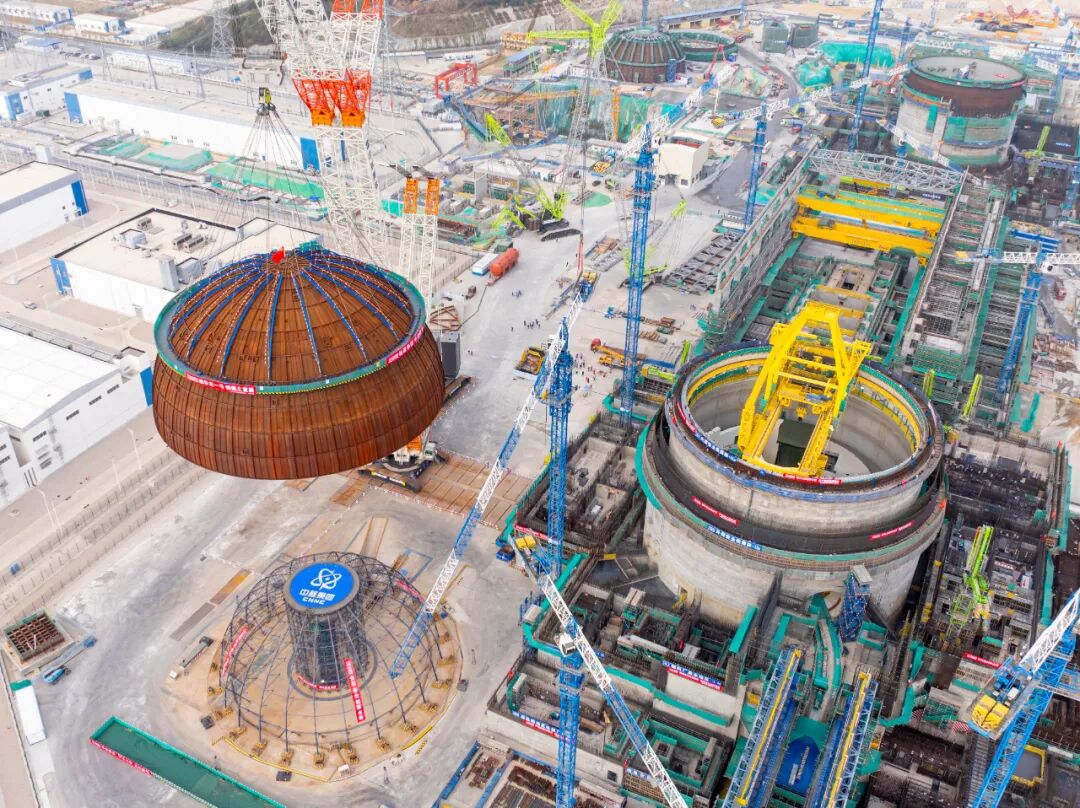 华龙一号再“加冕”！漳州核电3号机组内穹顶吊装成功