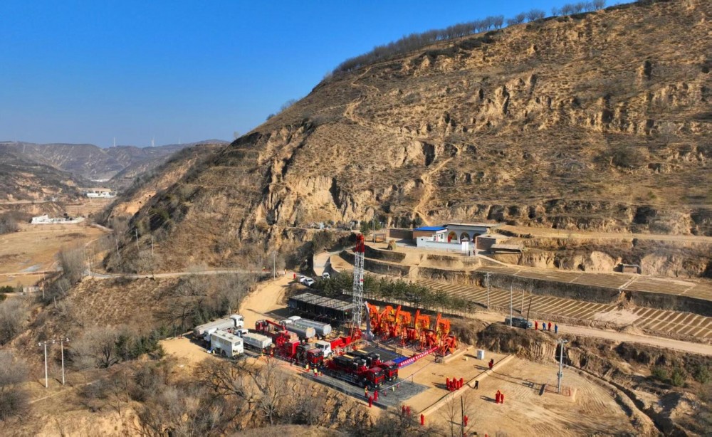 延长石油油田公司“快马加鞭”冲刺首月开门红