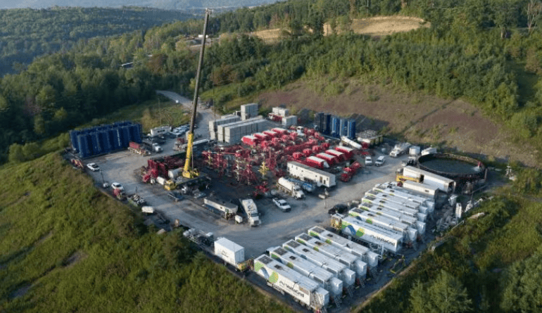 印尼国家石油公司与哈里伯顿合作评估钻井技术以提升油田产量