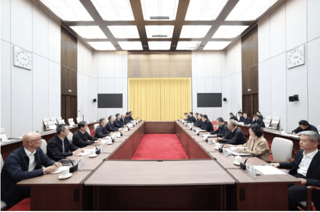 中国国家电网与国家能源集团会谈：坚持电力发展适度超前，加大基础设施建设力度