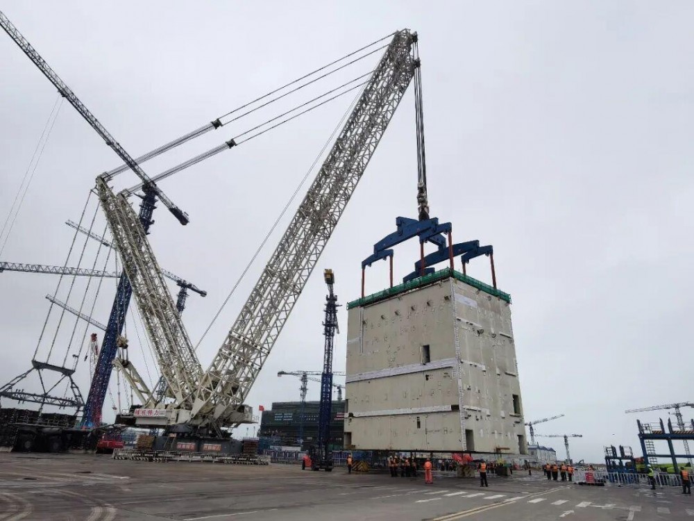 陆丰核电2号机组CA20模块顺利吊装就位