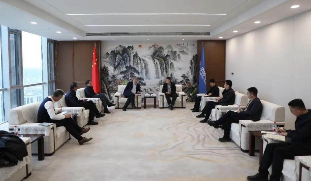 中国电建华东区域总部与上海电建举行工作会谈