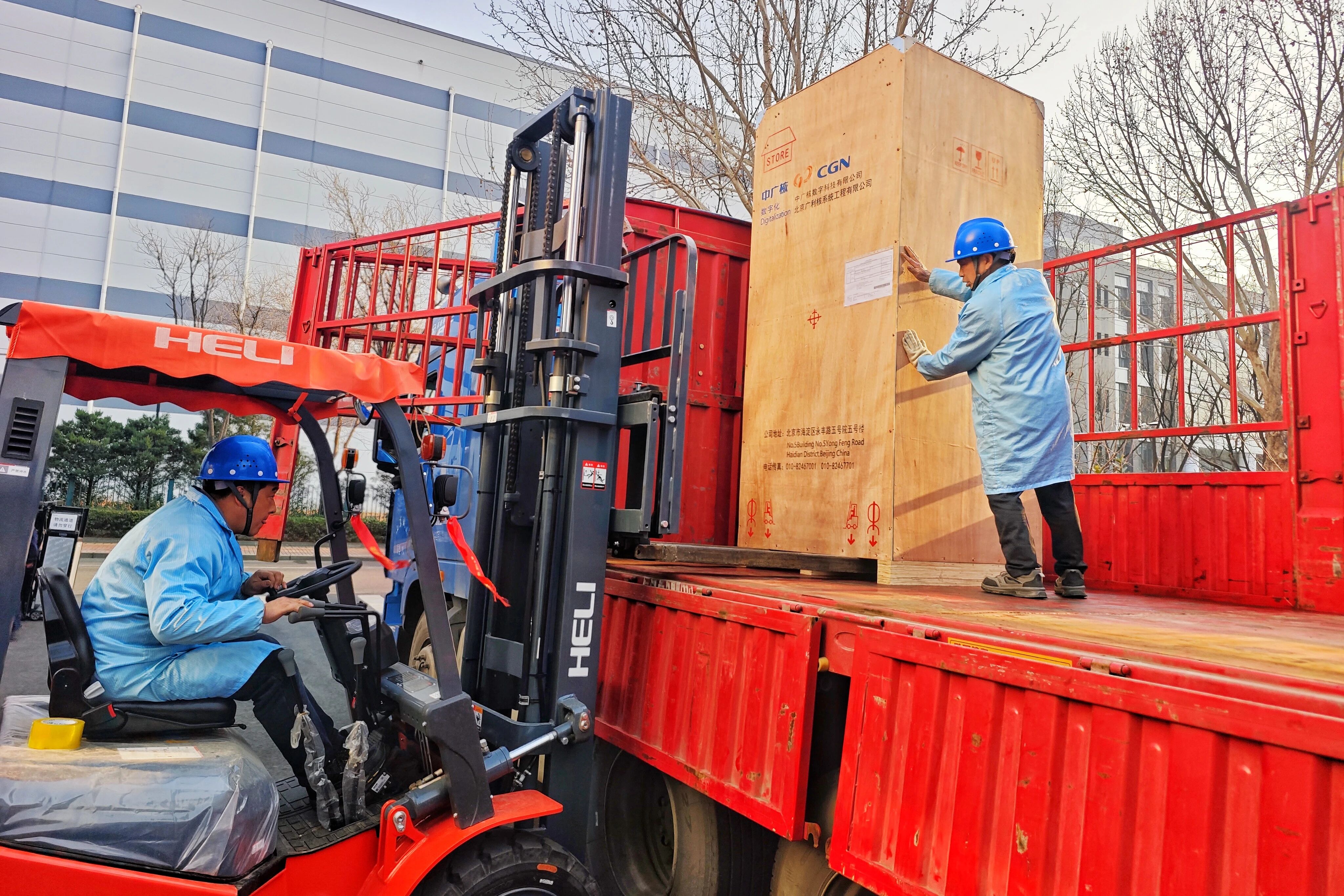 “十五五”开新局｜护航“华龙一号”批量化建设 陆丰核电站6号机组DCS首批设备顺利发货