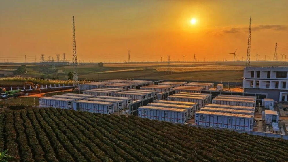 广东湛江徐闻200兆瓦/400兆瓦时独立共享储能电站项目顺利并网