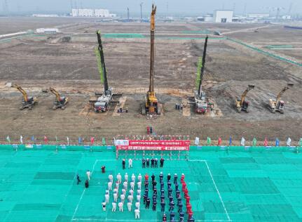 中国能建安徽电建二公司承建的江苏徐圩核能供热发电厂一期工程1号冷却塔工程开工