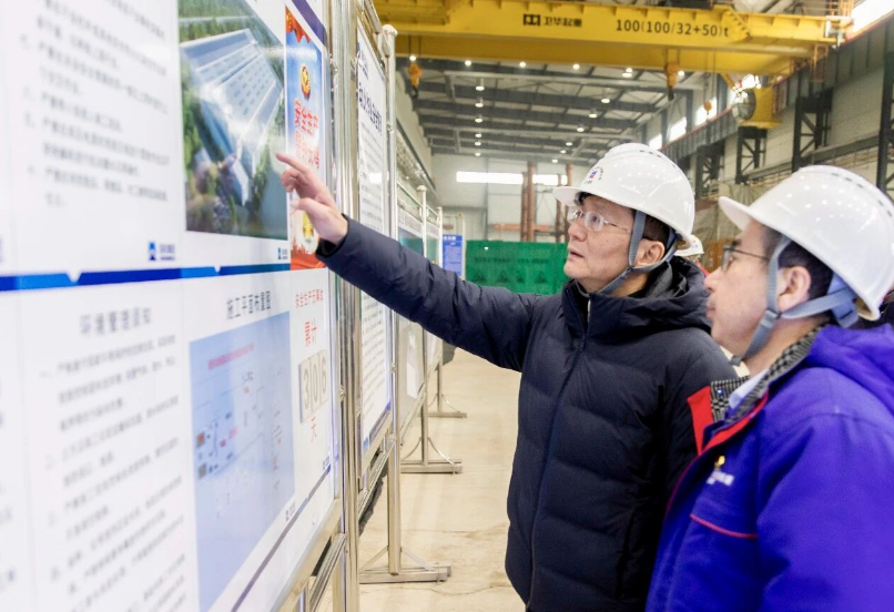 黄伟深入一线开展安全生产检查并调研