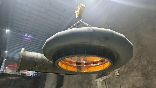 浙江永嘉抽水蓄能电站2号机组座环蜗壳顺利吊装