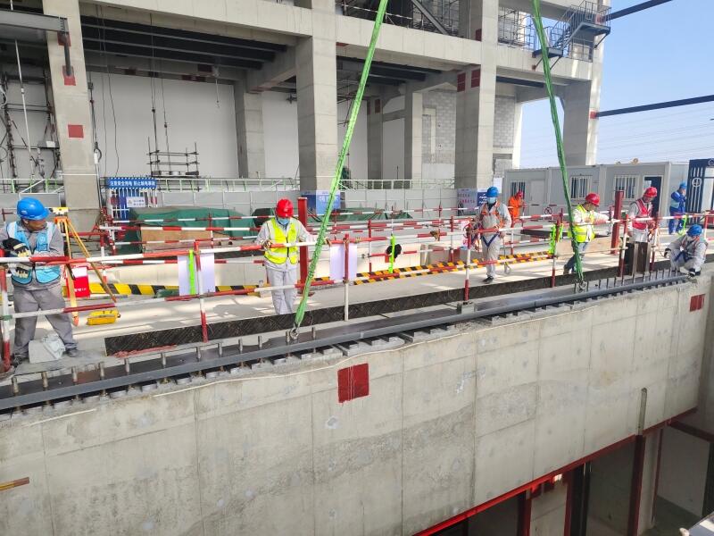 天津大港电厂项目6号机汽轮发电机台板就位