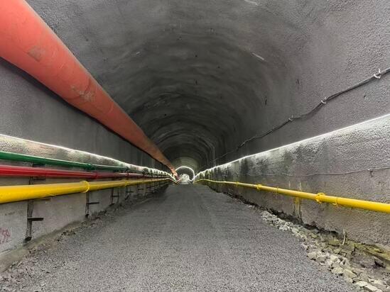 枕头坝二级水电站工程蓄水移民安置验收通过终验