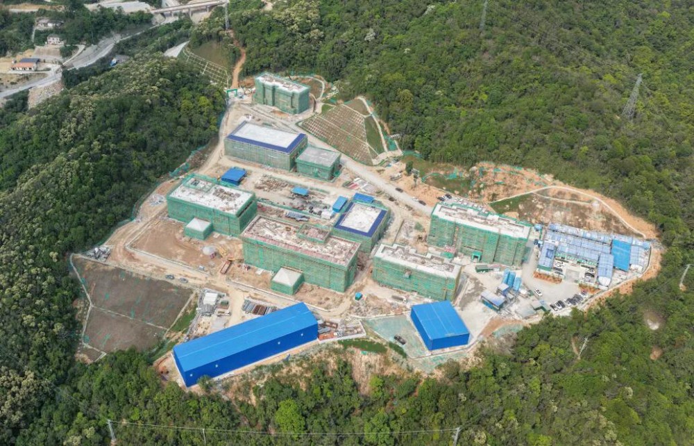 广东惠州中洞抽水蓄能电站业主营地封顶